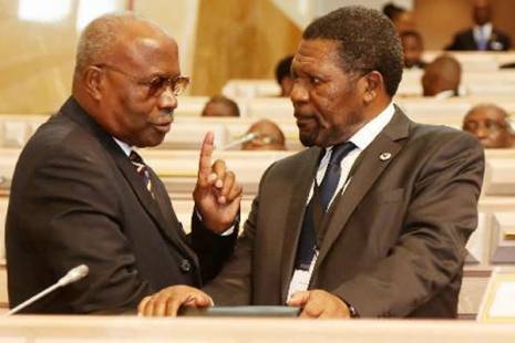 Moçambique:  Deputados angolanos saúdam envio de militares para manutenção da paz