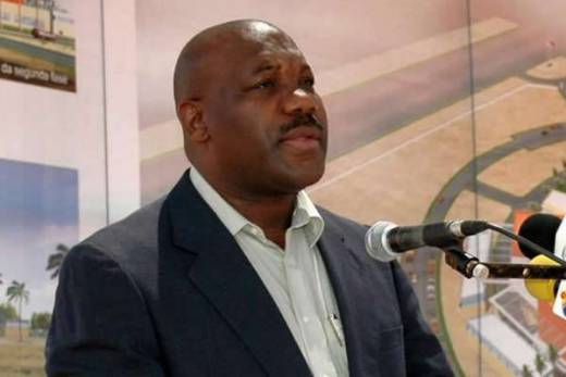 Estado recupera cerca de 30 imóveis em posse de Manuel Rabelais