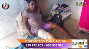 Jovem defeca no seu quarto, esperando uma Guia médica de três anos para ser operada