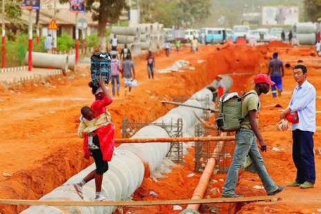 Angola quer empresas chinesas nos concursos públicos nacionais
