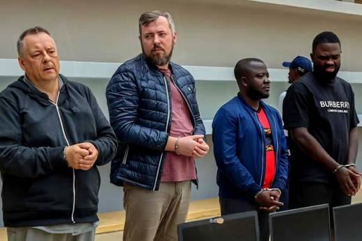 PGR acusa dois cidadãos russos de espionagem entre outros crimes