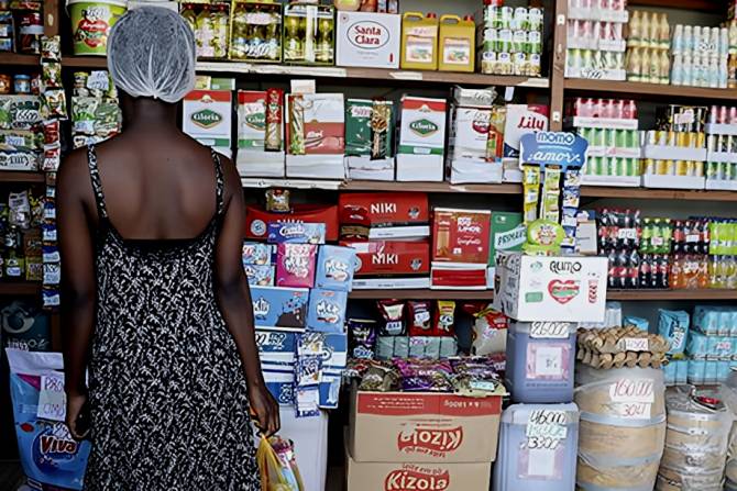 Inflação em Angola cai para 10,6% e pode levar a novo corte de juros