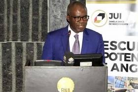 Vice-governador do Banco Nacional de Angola assume liderança interina