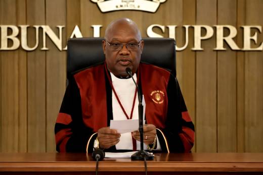 Presidente do Tribunal Supremo denuncia indisciplina e corrupção nos tribunais