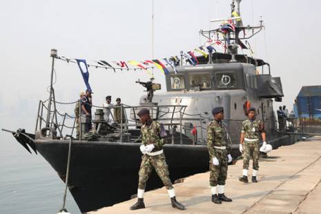 Estado português dá garantia a empréstimo de €252 milhões para requalificar base naval em Angola