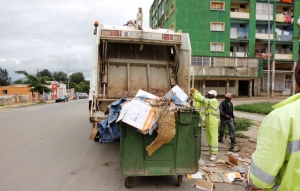 Governo gasta mais de US$ 200 milhões por ano para gerir resíduos sólidos em Luanda