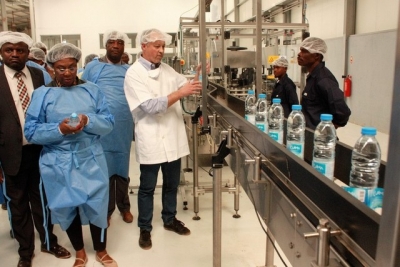 Revisão em baixa do crescimento de Angola mostra &quot;fraquezas da economia&quot; - EIU