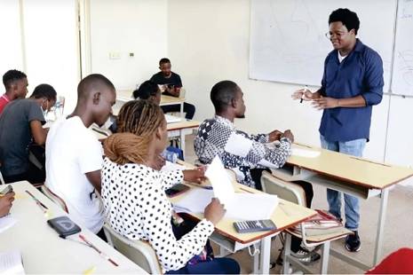 Sindicato dos Professores contesta concurso público e admite paralisação em setembro