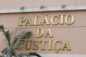 Tribunais Supremo e de Contas em Angola vão ter novos presidentes e juízes conselheiros