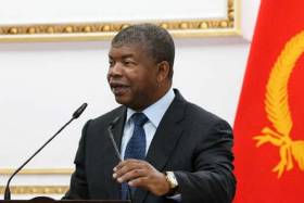 João Lourenço cita golpe no Gabão para pedir mais atenção do Serviço de Inteligência Externa