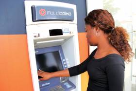 BNA determina comissão de 1% para levantamentos nos terminais automáticos
