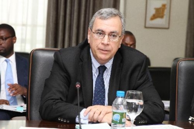 FMI afasta cenário de &quot;restruturação forçada&quot; da dívida pública angolana
