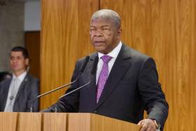 João Lourenço lamenta proliferação de conflitos e pede desenvolvimento em África