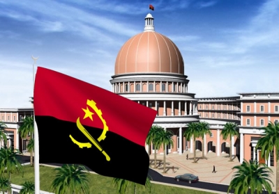 Parlamento angolano aprova nova lei sobre bandeira nacional, insígnia e hino nacional