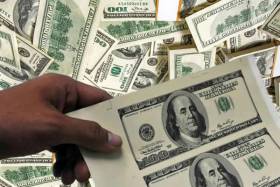 Policia detém dois suspeitos por tentativa de injecção de dois milhões de dólares falsos no mercado