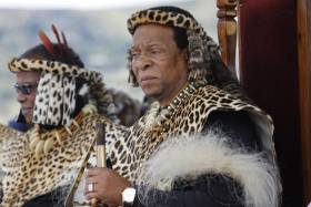 Rei Zulu Goodwill Zwelithini morre aos 73 anos na África do Sul