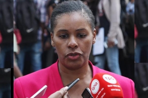 Presidente da República, João Lourenço exonera secretária Ângela Mingas