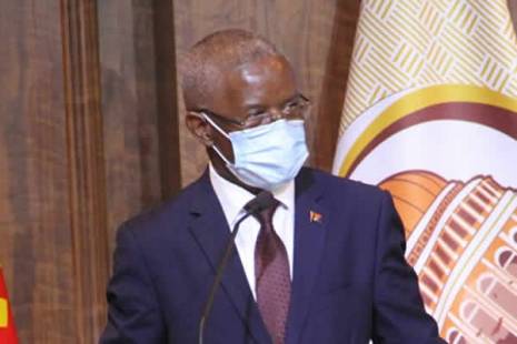 Angola passa a exigir certificado de vacina contra covid-19 para acesso a serviços públicos e privados