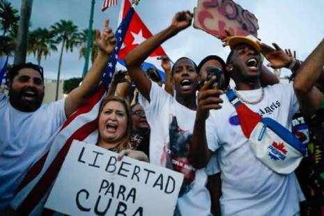 EUA ampliam sanções contra Cuba por repressão de protestos em julho