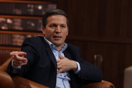 Dono da Global Media pretende comprar TV Zimbo
