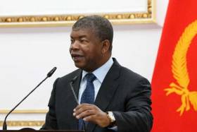 João Lourenço reforça aposta em novos aeroportos para dinamizar economia angolana