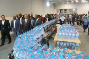Afreximbank 'dá' 1.500 milhões de dólares para industrialização de Angola