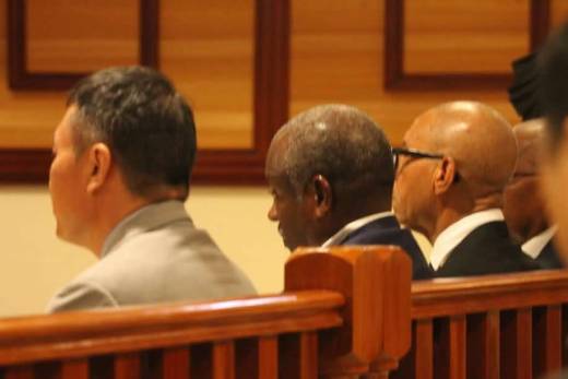 Defesa diz que processo contra generais angolanos partiu de “equívoco”