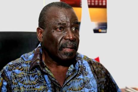 FNLA suspende histórico militante Ngola Kabangu devido a insultos e sabotagem