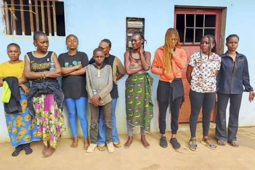 Angola cria Observatório para combater imigração ilegal e tráfico de diamantes