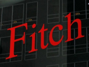 Fitch melhora perspetiva de evolução da economia de Angola de negativa para estável