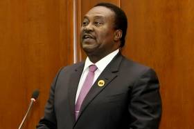 Morreu Piedade dos Santos "Nandó", ex-vice presidente de Angola