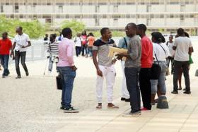 Estudantes angolanos denunciam detenções em Luanda em tentativa de manifestação