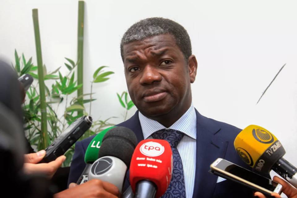 Angola defende agenda africana “e não de terceiros” para a transição energética