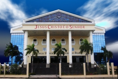 Igreja Universal solicita adiamento da audiência de acção trabalhista