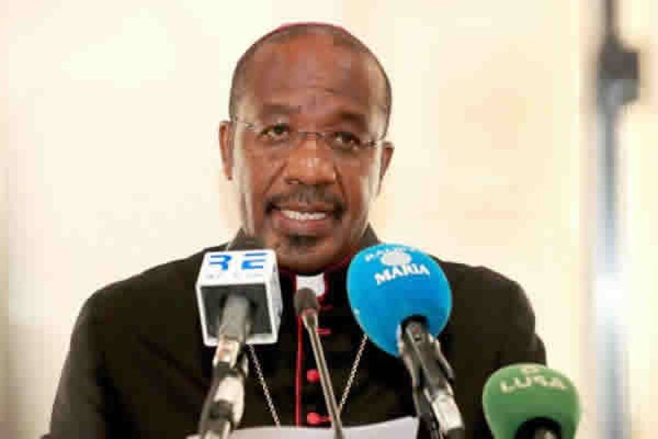 Angola regista agravamento da pobreza com buracos socais e institucionais profundos – Igreja Católica