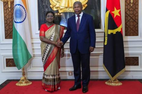 Angola quer cooperar com Índia na área da Saúde e convida empresários a investir em fábricas