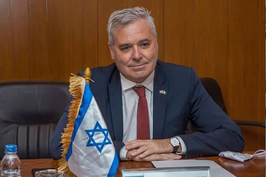 Embaixador israelita em Angola rejeita comparação do holocausto ao conflito de Gaza