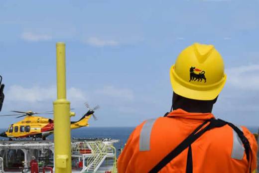 Angola avança para "angolanização" do setor petrolífero com assinatura de contratos-programa