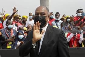 Funeral do Zédu: Líder da UNITA critica "excessos partidários" em cerimónia de Estado