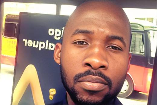 Adilson Manuel: "Sabemos muito bem que é a Presidência da República que se tem pautado por esse tipo de posicionamento"