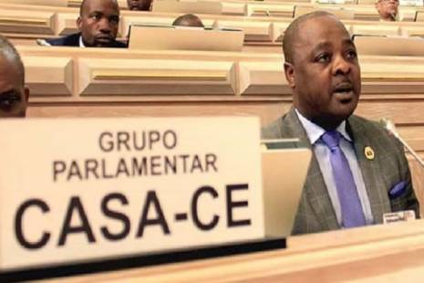 CASA-CE suspende participação do Bloco Democrático até 2022