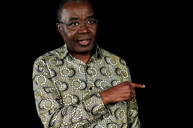 Marcolino Moco diz que é paradoxo lutar pela independência para fazer pior