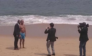 Presidente português a banhos na Ilha de Luanda representa &quot;milhões de portugueses&quot;