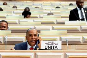UNITA considera &quot;eleitoralista&quot; proposta orçamental angolana para 2022