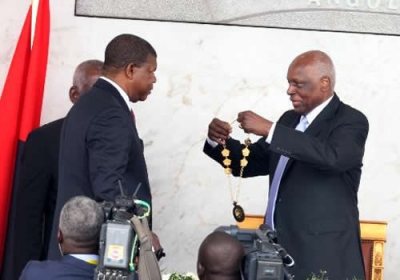 MPLA e a saída de Dos Santos