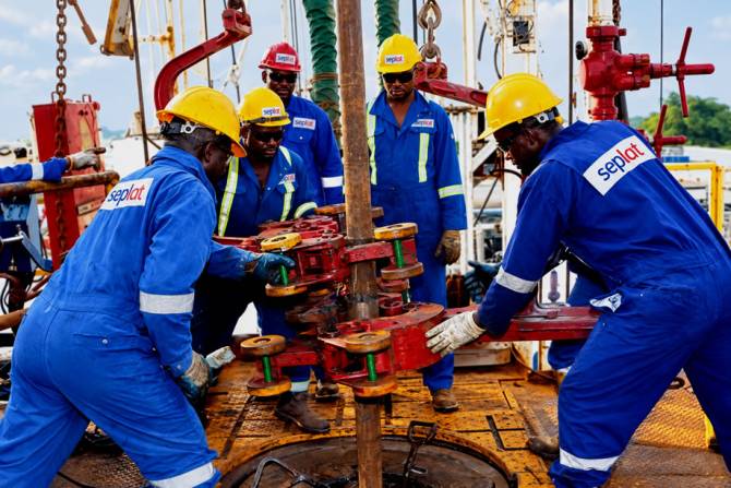 Angola descobre nova reserva de petróleo e gás condensado na Bacia do Baixo Congo