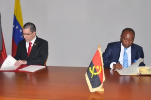 Angola e Venezuela acordam supressão de vistos