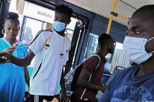 Covid-19: Angola deixa cair obrigatoriedade de máscara e testagem à chegada