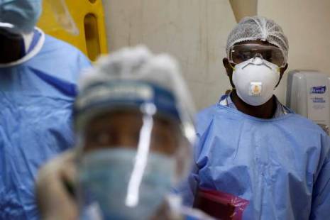 Angola reporta mais  86 novos casos e a morte de um profissional de saúde cubano