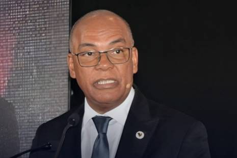 UNITA defende processo de condecorações que abranja todos os “pais da independência”